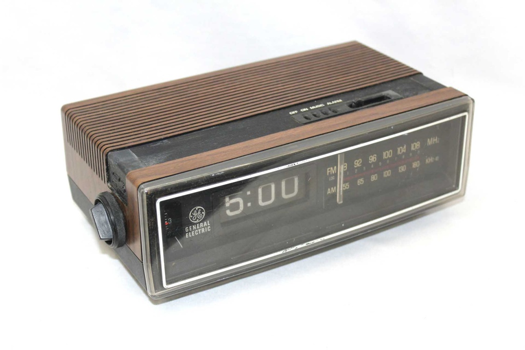 Alarm Clock Radio