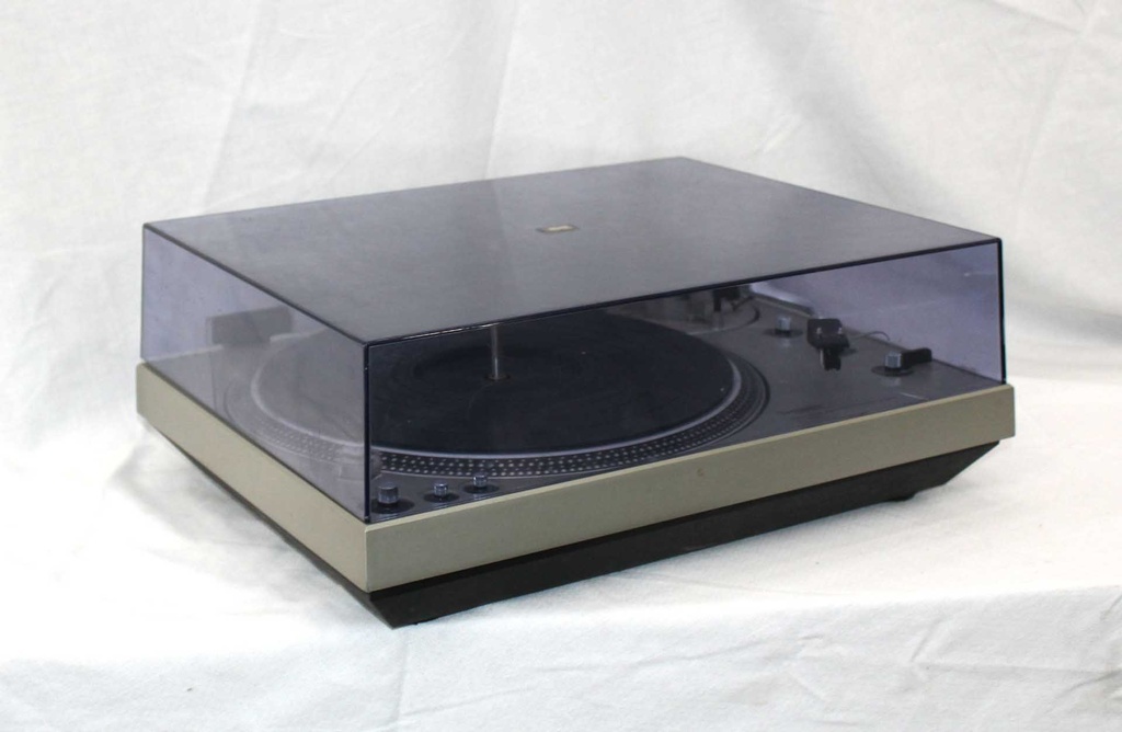 Turntable