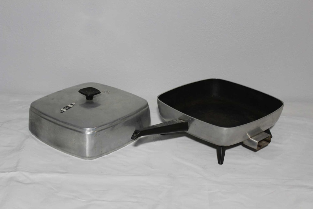 Electric Skillet