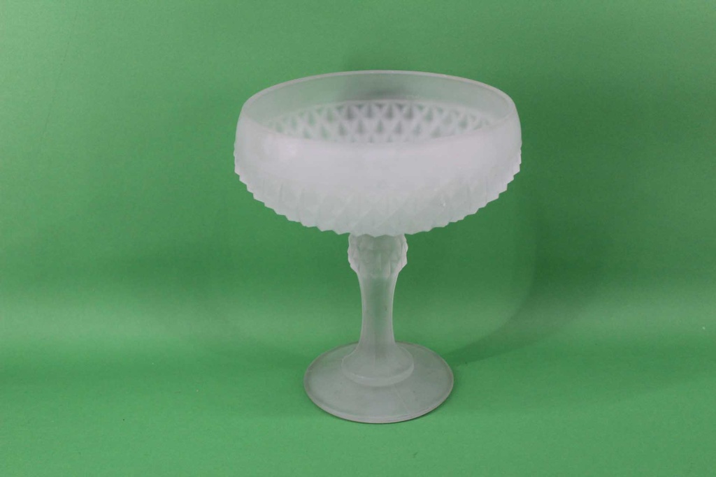 Pedestal Dish
