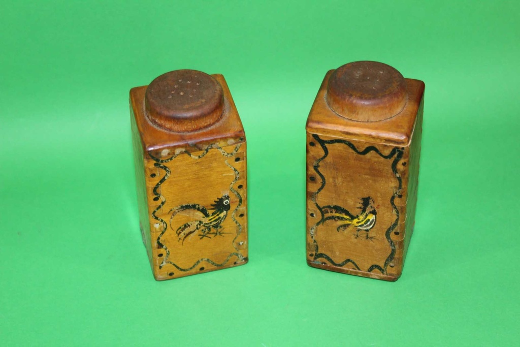 Rooster Shakers