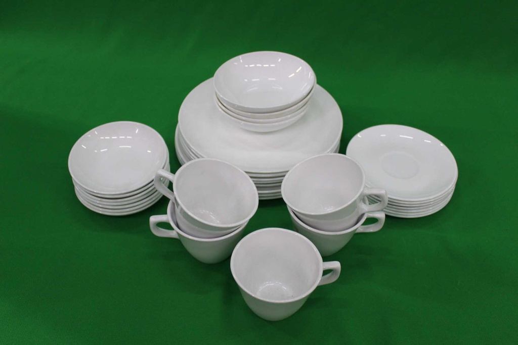Corning Tableware Set