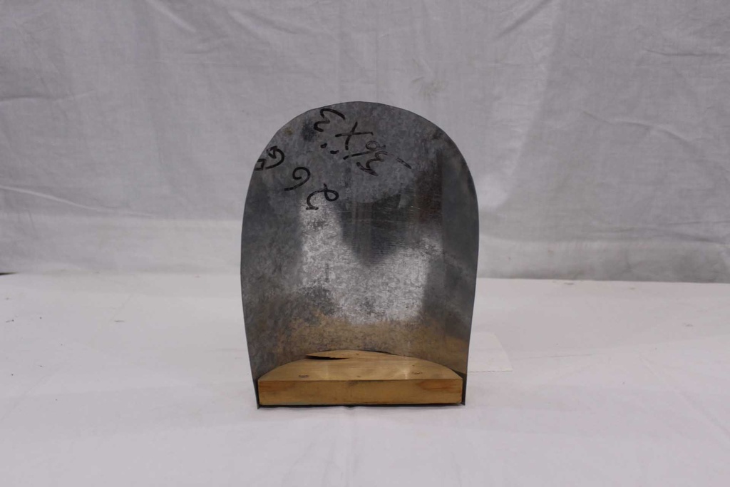 Fingernail Footlight