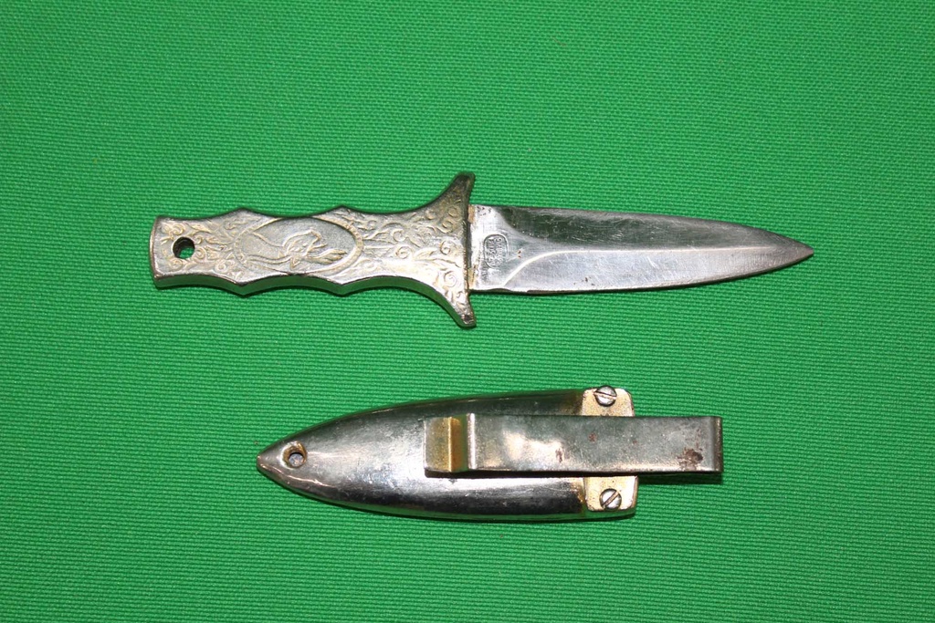 Gold Boot Dagger