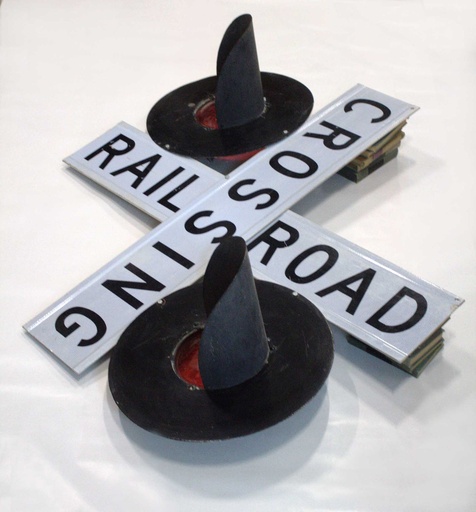 [PDG-013] Railroad Sign