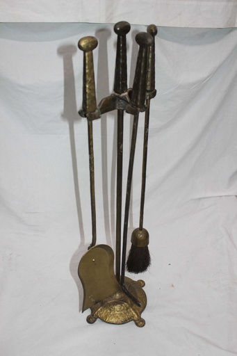 [PDH-008] Fireplace Tools