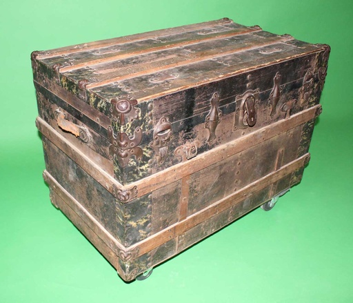 [PDO-018] Steamer Trunk