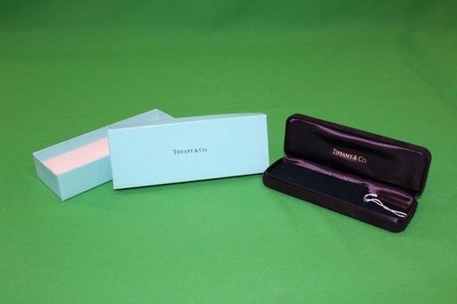 [PDO-040] Tiffany Box