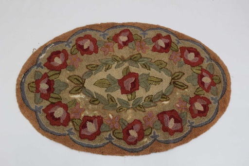 [PDR-029] Latch Hook Rug