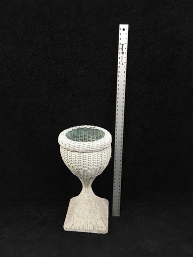 [PDT-012] Wicker Urn Planter