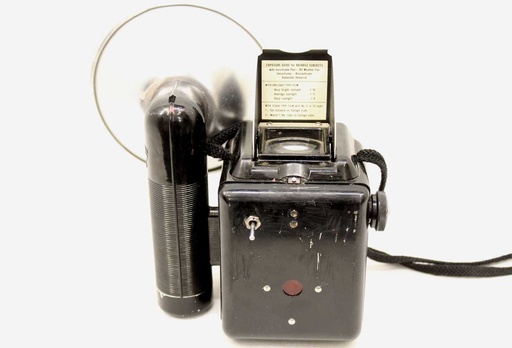 [PEC-017] Argus Camera and Flash