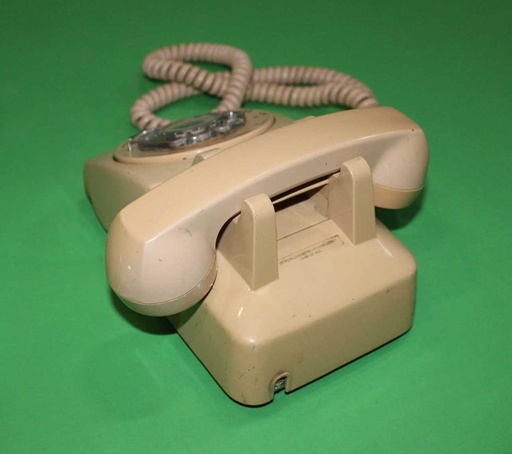 [PEP-067] Rotary Desk Telephone