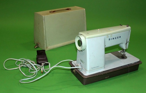 [PES-002] Sewing Machine