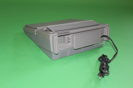 [PEW-004] Electric Typewriter