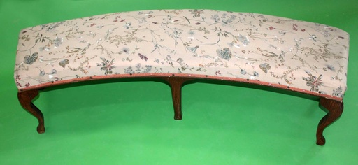 [PFB-007] Curved Backless Bench