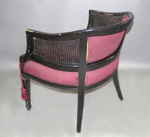 [PFC-060] Antique Dining Chair
