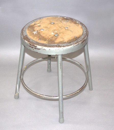 [PFS-008] Stool