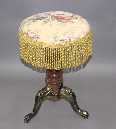 [PFS-021] Piano Stool with Fringe