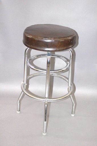 [PFS-024] Stool