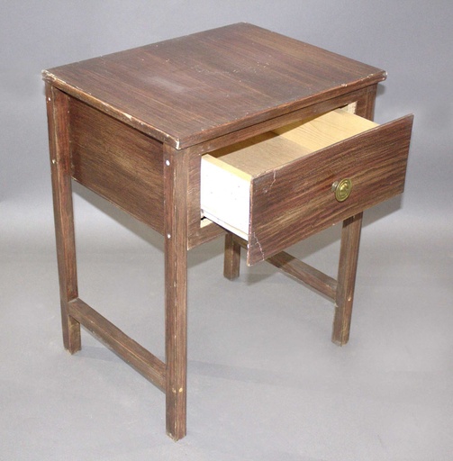 [PFT-007] End Table